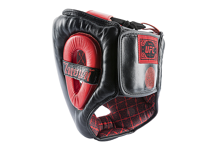 UFC Premium True Thai Шлем для бокса, цвет черный, размер S