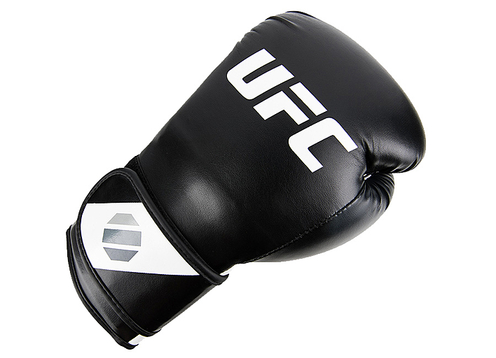 UFC Pro Fitness Перчатки тренировочные для спарринга черные - 8 Oz