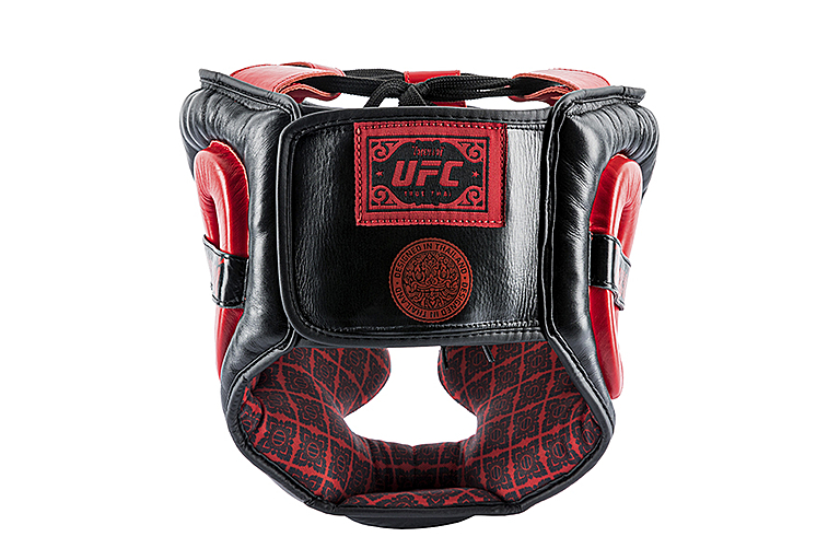 UFC Premium True Thai Шлем для бокса, цвет черный, размер S